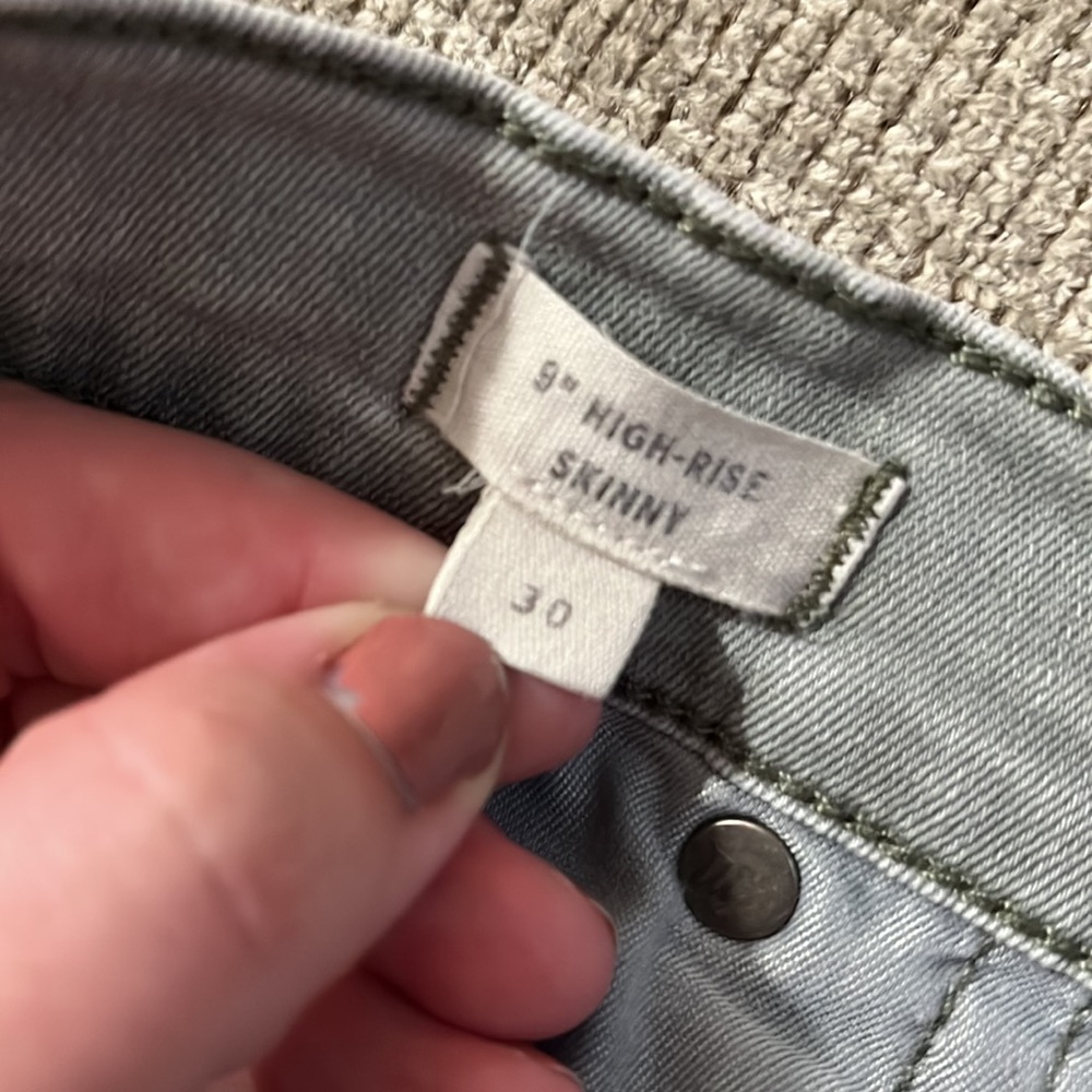 Madewell 9” High Rise Skinny Jeans - Picture 4 of 7